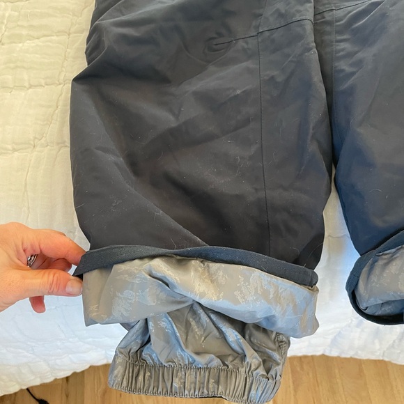 The North Face Ski Pants - Picture 8 of 9